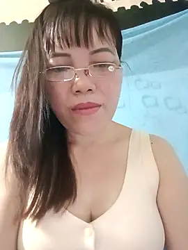 Živý XXX chat Sana-vn