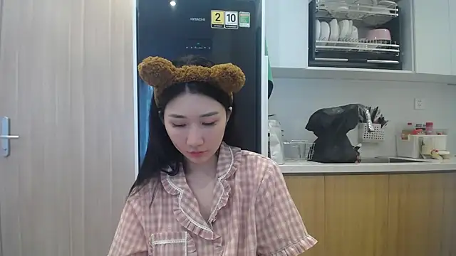 Asiagirll 即時 XXX 聊天