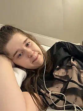 Webkamerová show HornyGirlH