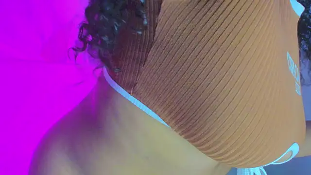 Živý XXX chat Sofi_Fox_