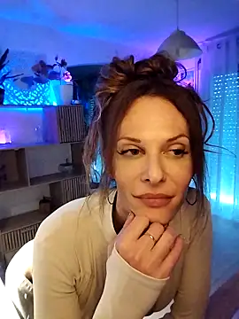 Luna_Kitanna – Kamerová šou