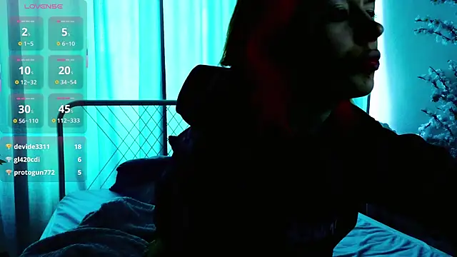 Živý XXX chat Kiara_Dream