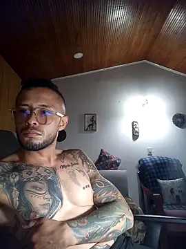 sebastian_horny: онлайн-секс-чат