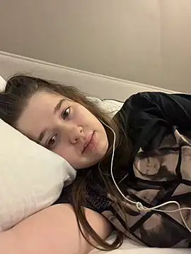 Pertunjukan Kamera Web HornyGirlH