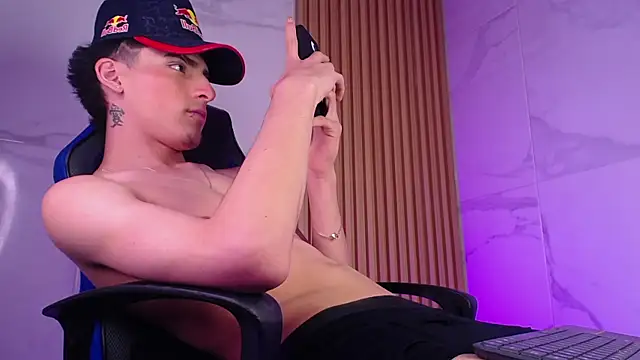 MateoMitchell Show Webcam