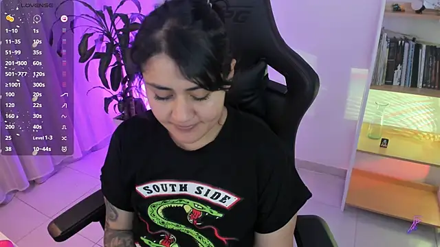 karlie02_ 即時 XXX 聊天