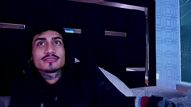 Онлайн чат XXX Dark_Eros_