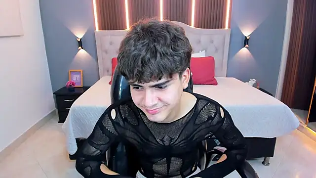 Chat +18 de Tommy18__ ao vivo