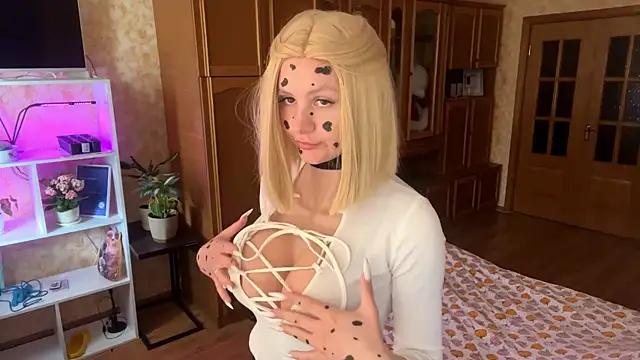 VictorinaKatzer – webcam-show