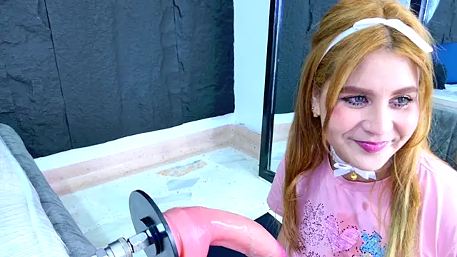 LizzyOlsen's Live XXX Chat