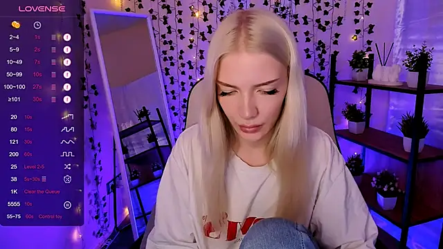 AnyaTaylor_ 现场XXX聊天