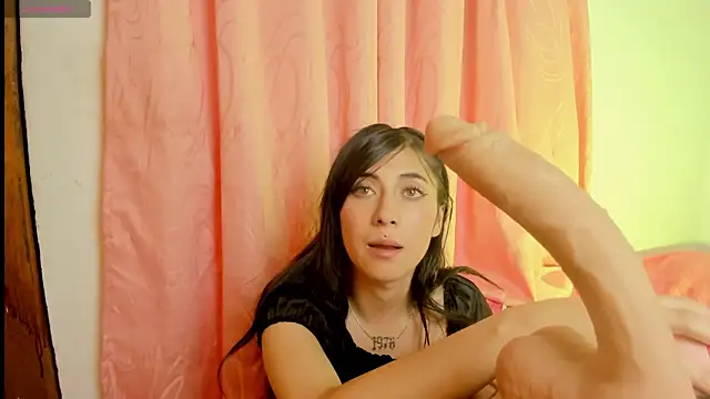 Chat XXX ao vivo de Alanaloiiss_