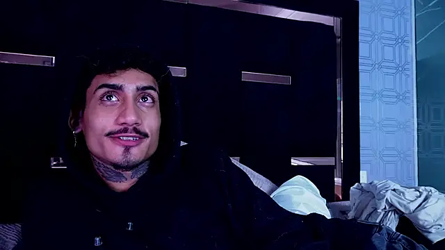 Dark_Eros_ Chat XXX in diretta