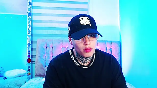 Chatroom XXX en direct de _justinmoon2