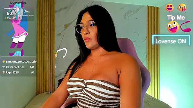 isabella1sexy élő XXX-chatje