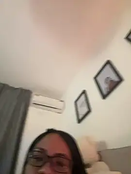 Chatroom XXX en direct de Chaniita