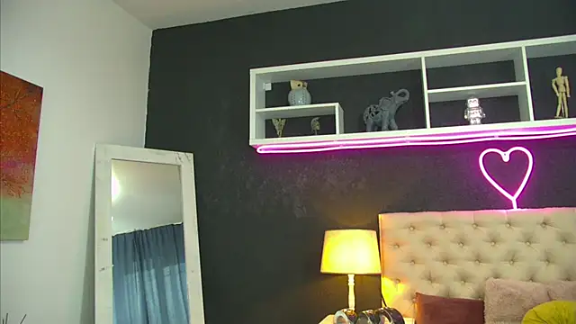 TaniaKaverina Live XXX-Chat