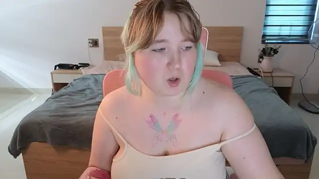 ChimberWol's Live XXX Chat