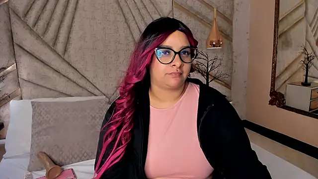 EmeelyMuller Chat XXX in diretta