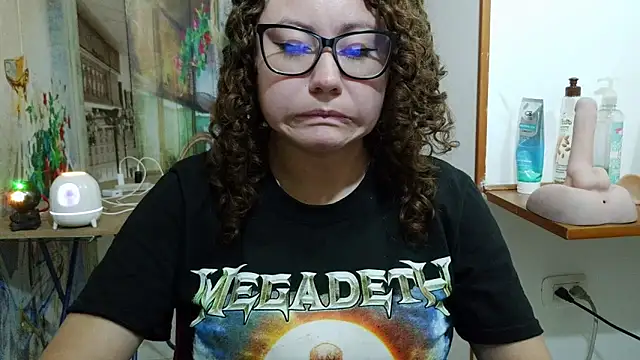 curly_greeneyed Obrolan Langsung XXX