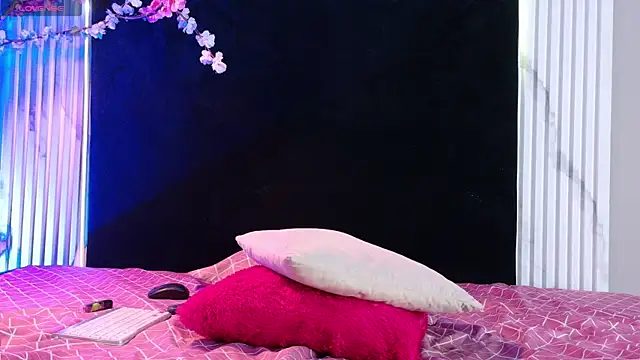 bella_moonlight_cr লাইভ XXX চ্যাট