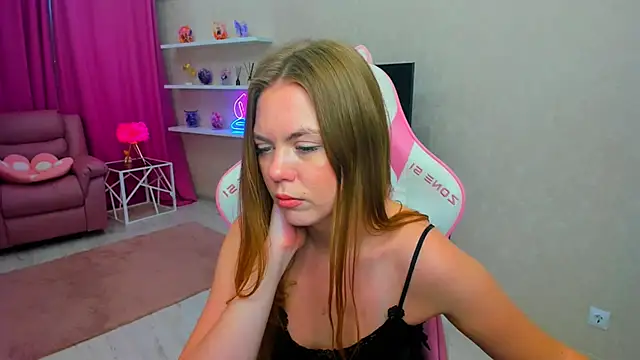 Strawberrye Live XXX-chat