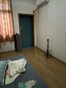 xiiuuff18 라이브 XXX 채팅