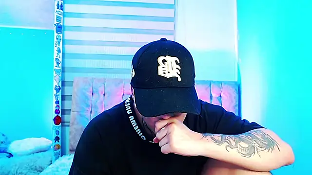 _justinmoon2: онлайн-секс-чат