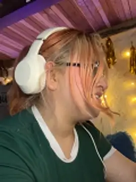 Sophia_Weest99 Live XXX-chat