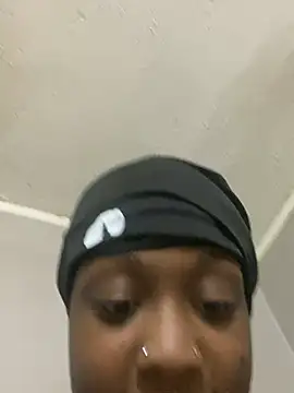 HennessyBaby21's Webcam Show