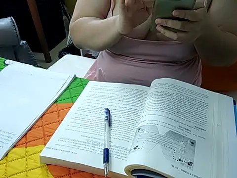 Онлайн чат XXX AngelwithEcup