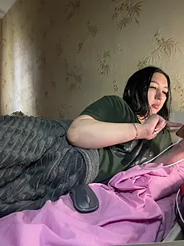 Naughtbaby_2025 webcam show