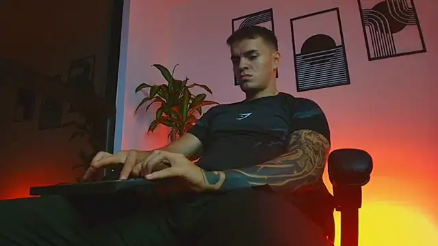 ALPHA_DOMINUS_ 现场XXX聊天