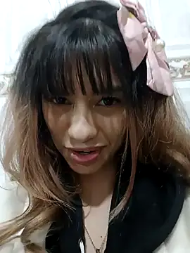 Sofiia_cute_ Chat XXX live