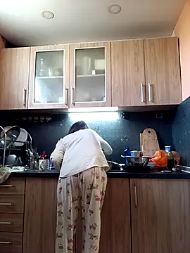 Chat +18 de rposhta1991 ao vivo