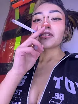 baby_akuma's Live XXX Chat