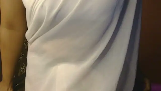 your_cute_girl Show in webcam