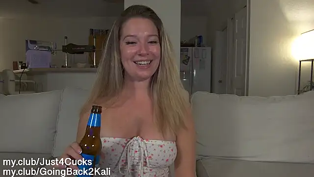 boomboomr00m's Webcam Show