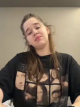 HornyGirlH's Webcam Show