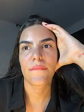 MARYADSUARD Chat XXX in diretta