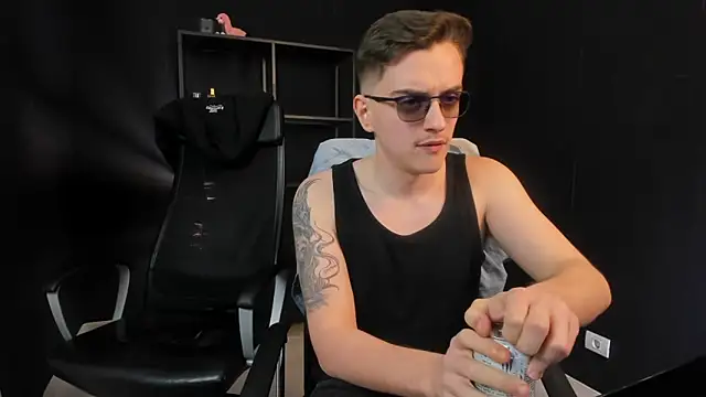 FelixStarkk – webcam-show