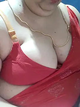 Chatroom XXX en direct de tamilthanushri