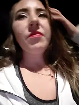 isabella_lovem Obrolan Langsung XXX