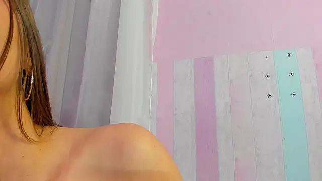 Chat +18 de Evalaniss ao vivo