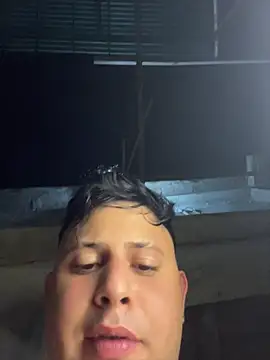 Milanyvero_ Chat XXX in diretta