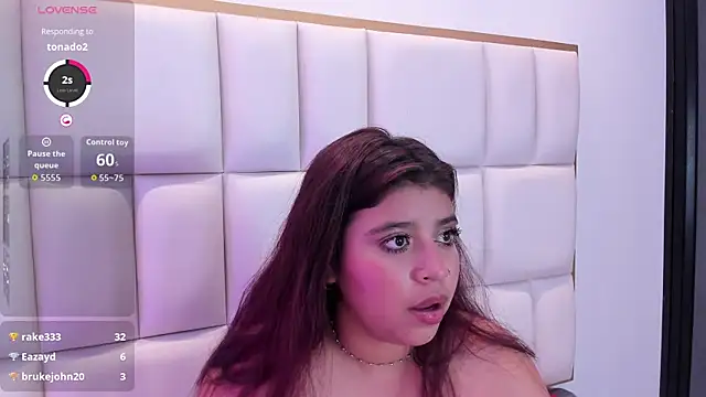 abigail_johnson Adlı Modelin Canlı XXX Sohbeti