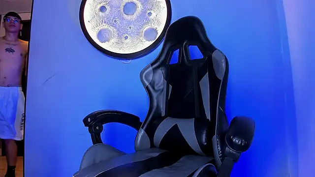 Bennet-Grayy webcam show