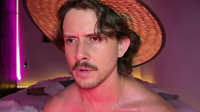 Show de mcklister_kinky_feets na webcam