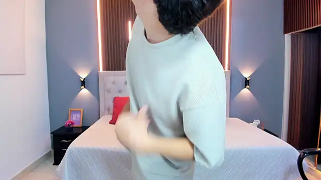 Chatroom XXX en direct de Tommy18__