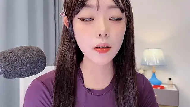 Chat XXX en directo de smalldaisy